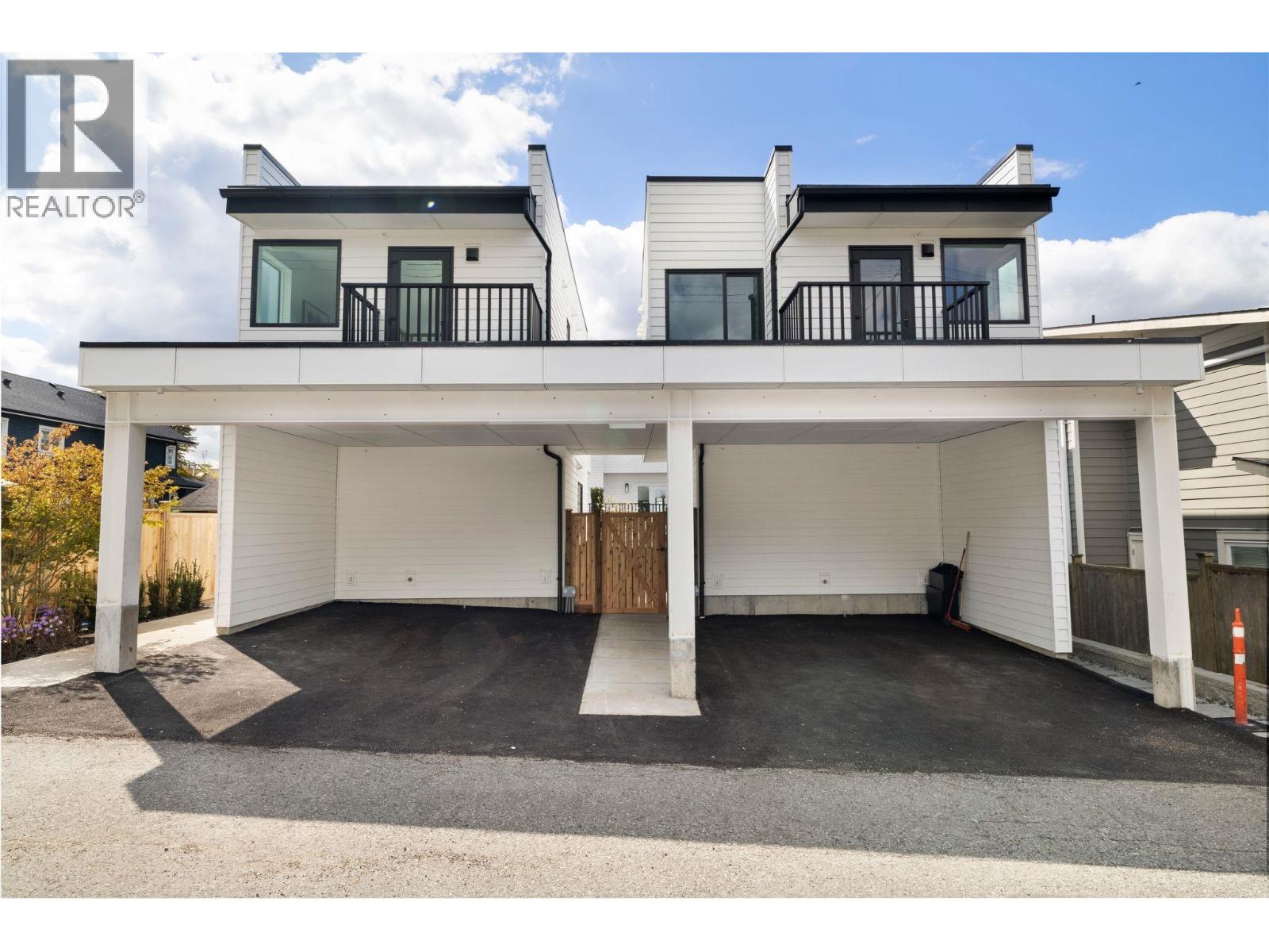1 326 W 14TH STREET, North Vancouver