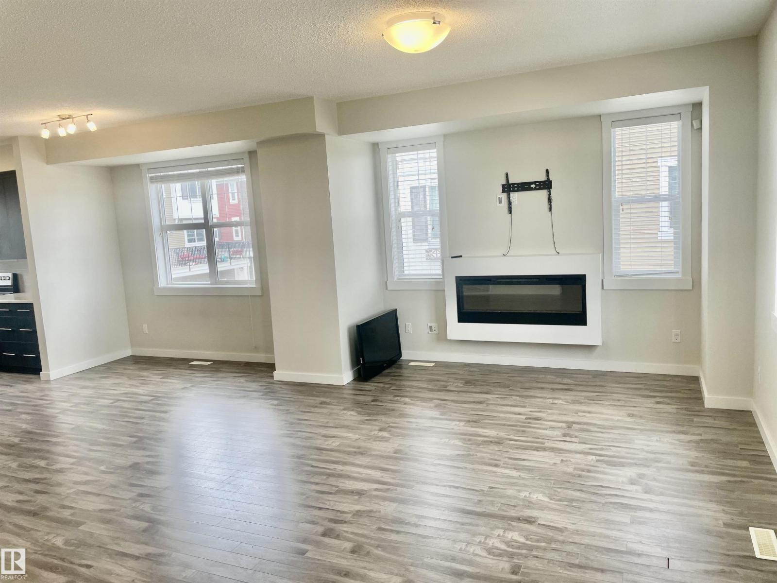 #300 8530 94 ST, Fort Saskatchewan