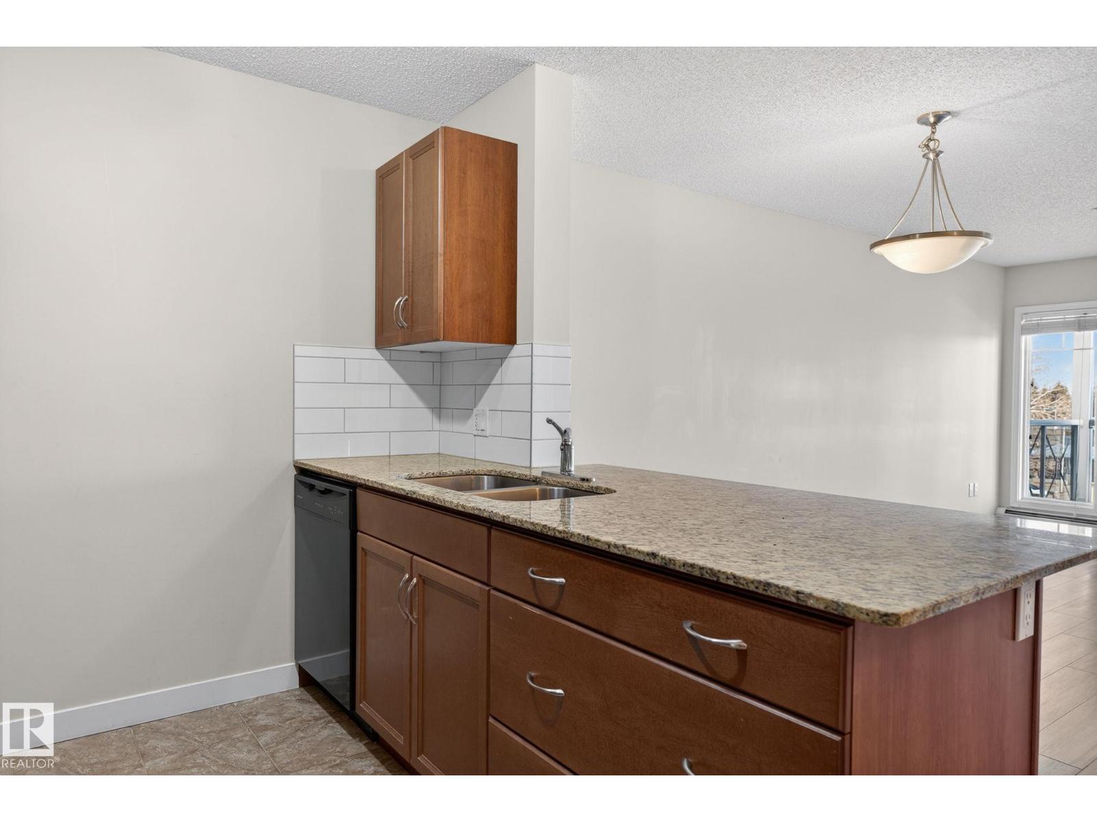 #309 12660 142 AV NW, Edmonton