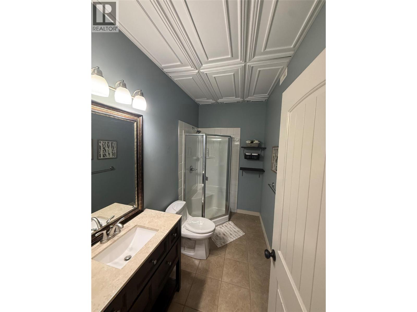 6986 South Moberly Lake Road, Moberly Lake