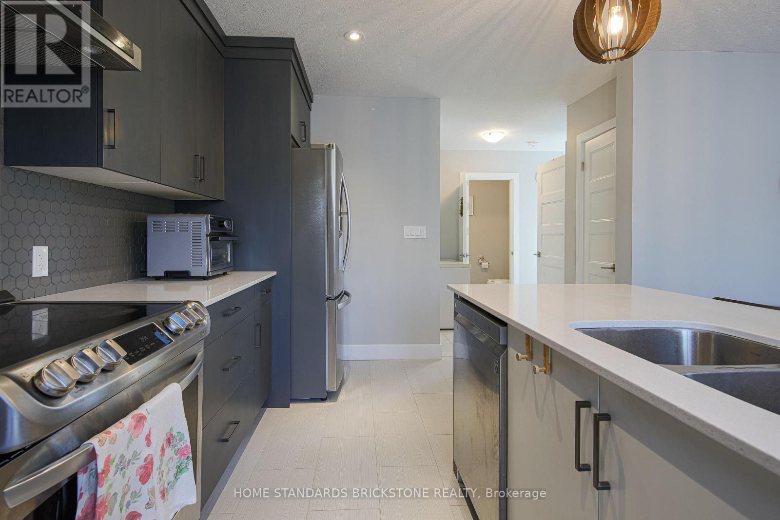 #27 1450 NORTH WENIGE DRIVE E - 16
