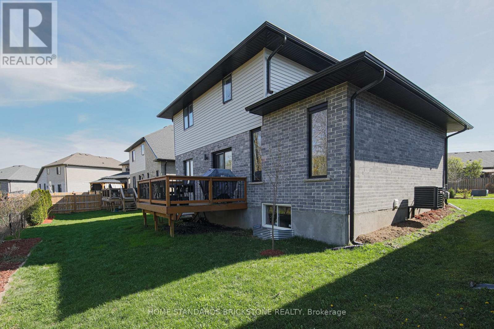 #27 1450 NORTH WENIGE DRIVE E - 3