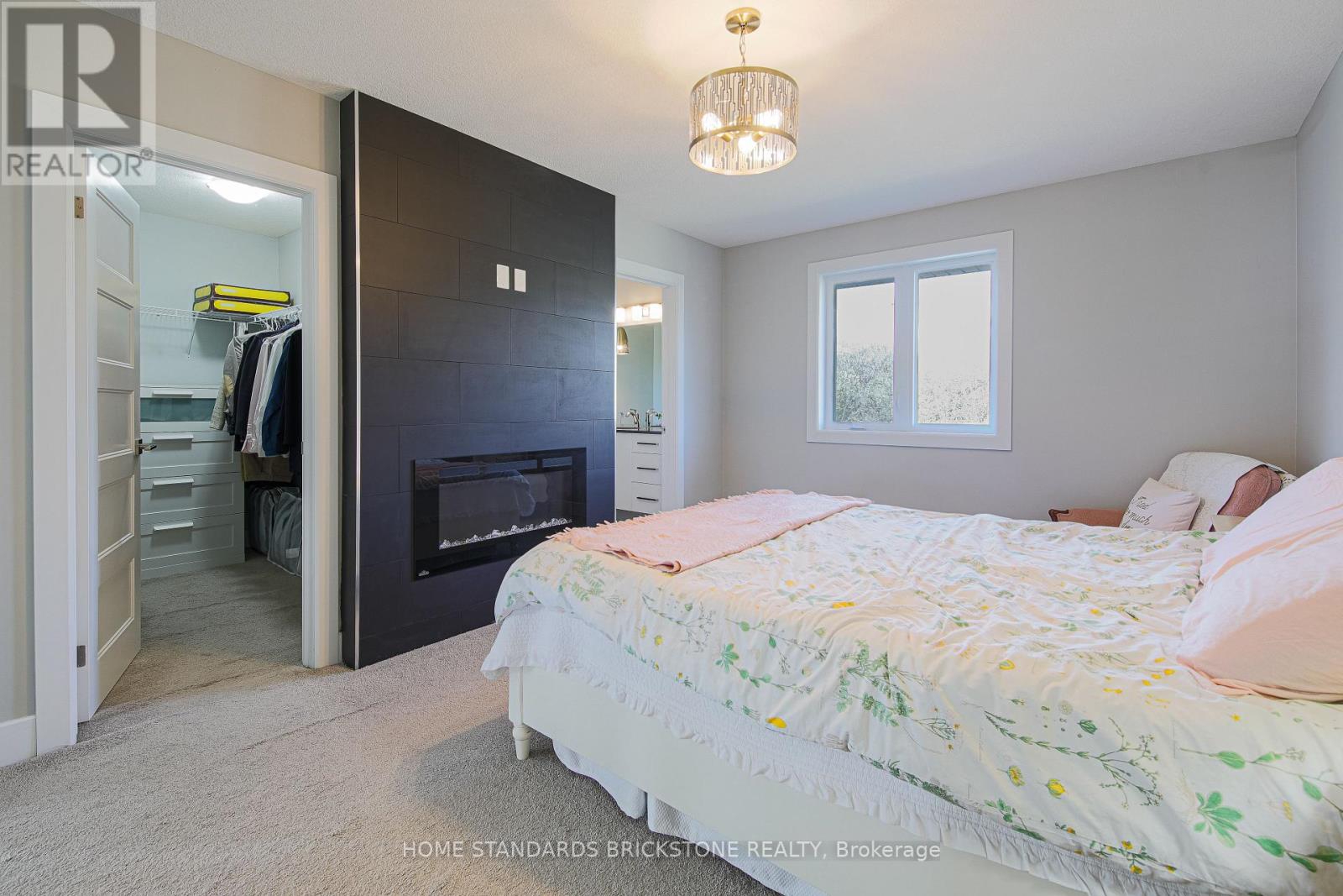 #27 1450 NORTH WENIGE DRIVE E - 31