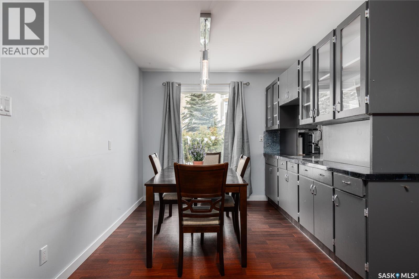 401 Stadacona STREET W - 12