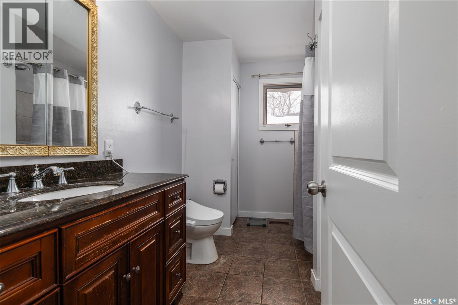 401 Stadacona STREET W - 22
