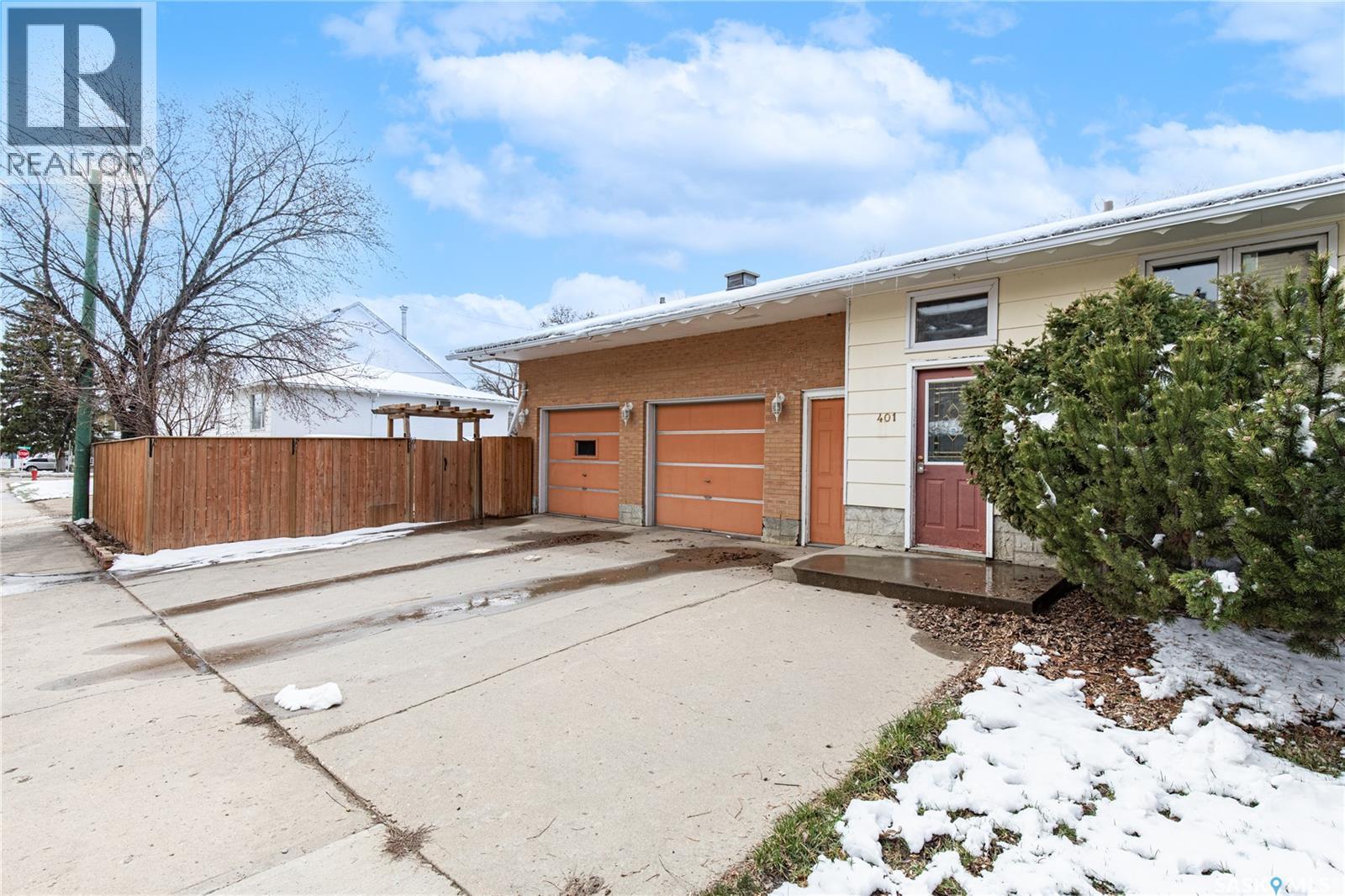 401 Stadacona STREET W - 56