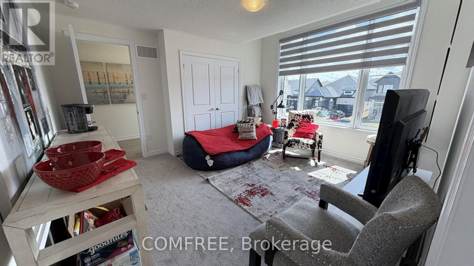45 DEL RAY CRESCENT - 25