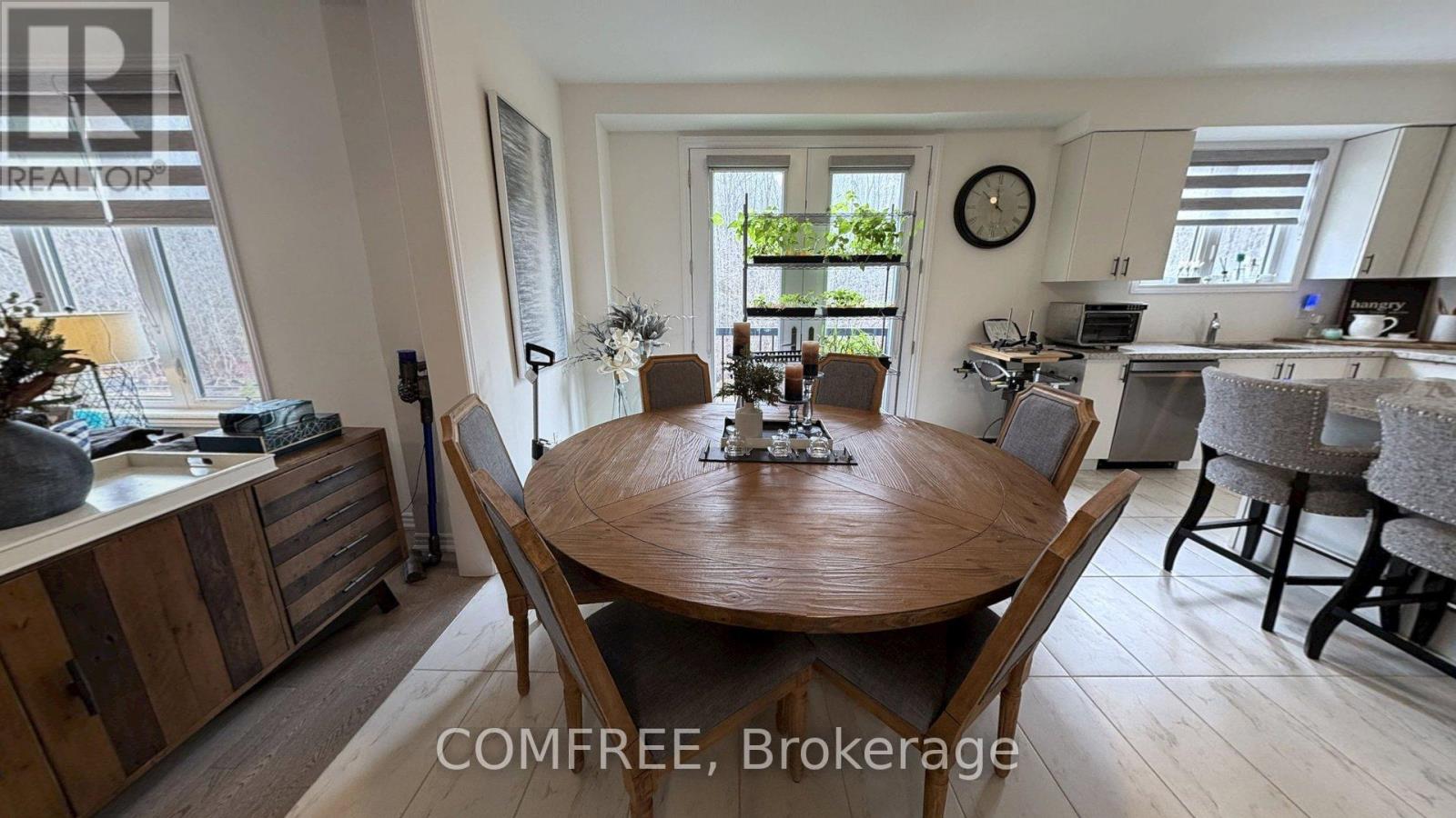 45 DEL RAY CRESCENT - 9
