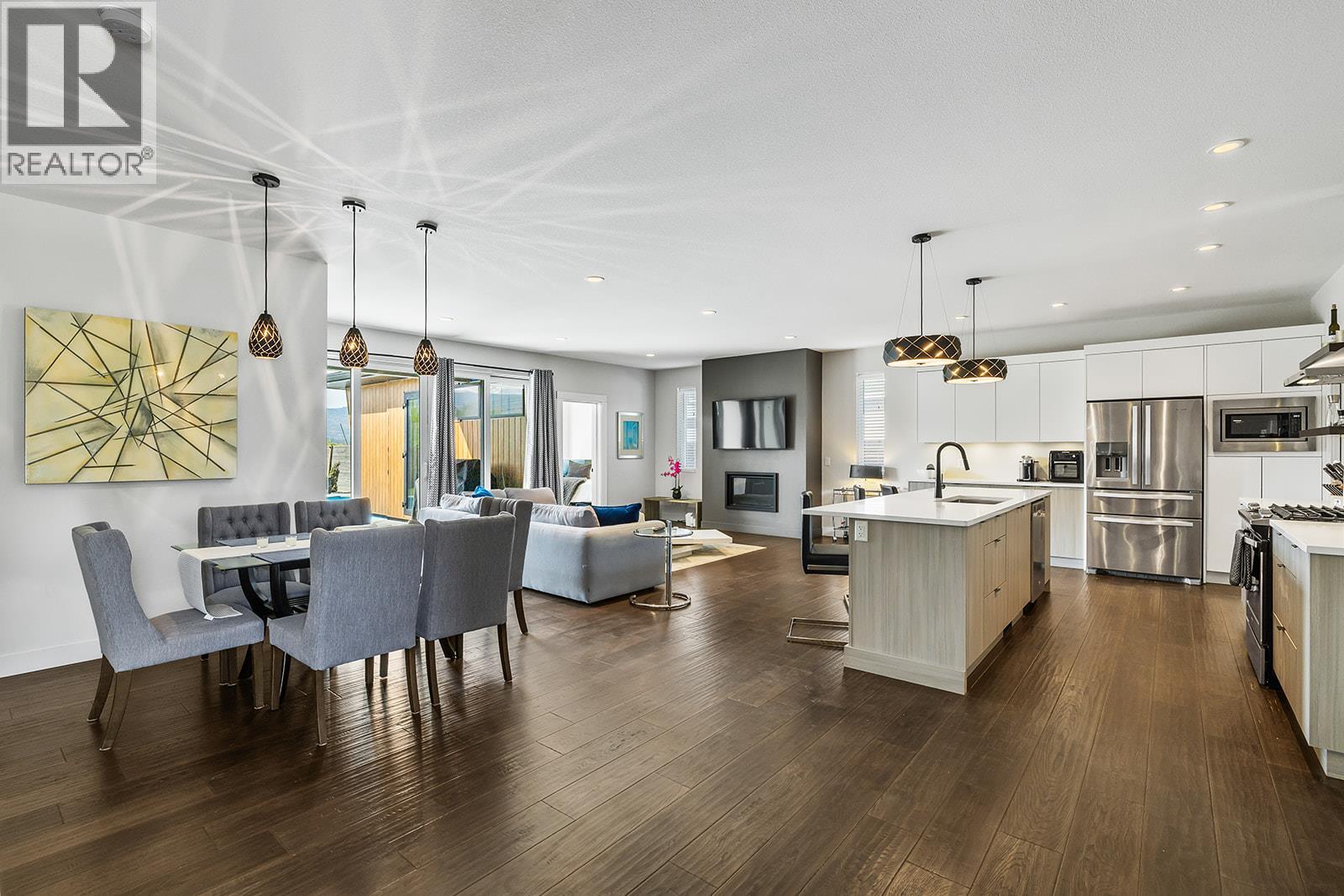  2095 Byrns Road, Kelowna
