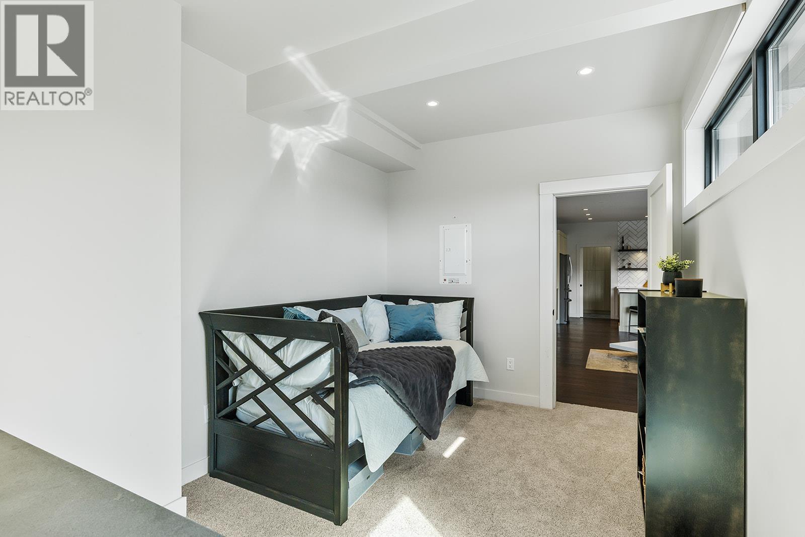  2095 Byrns Road, Kelowna