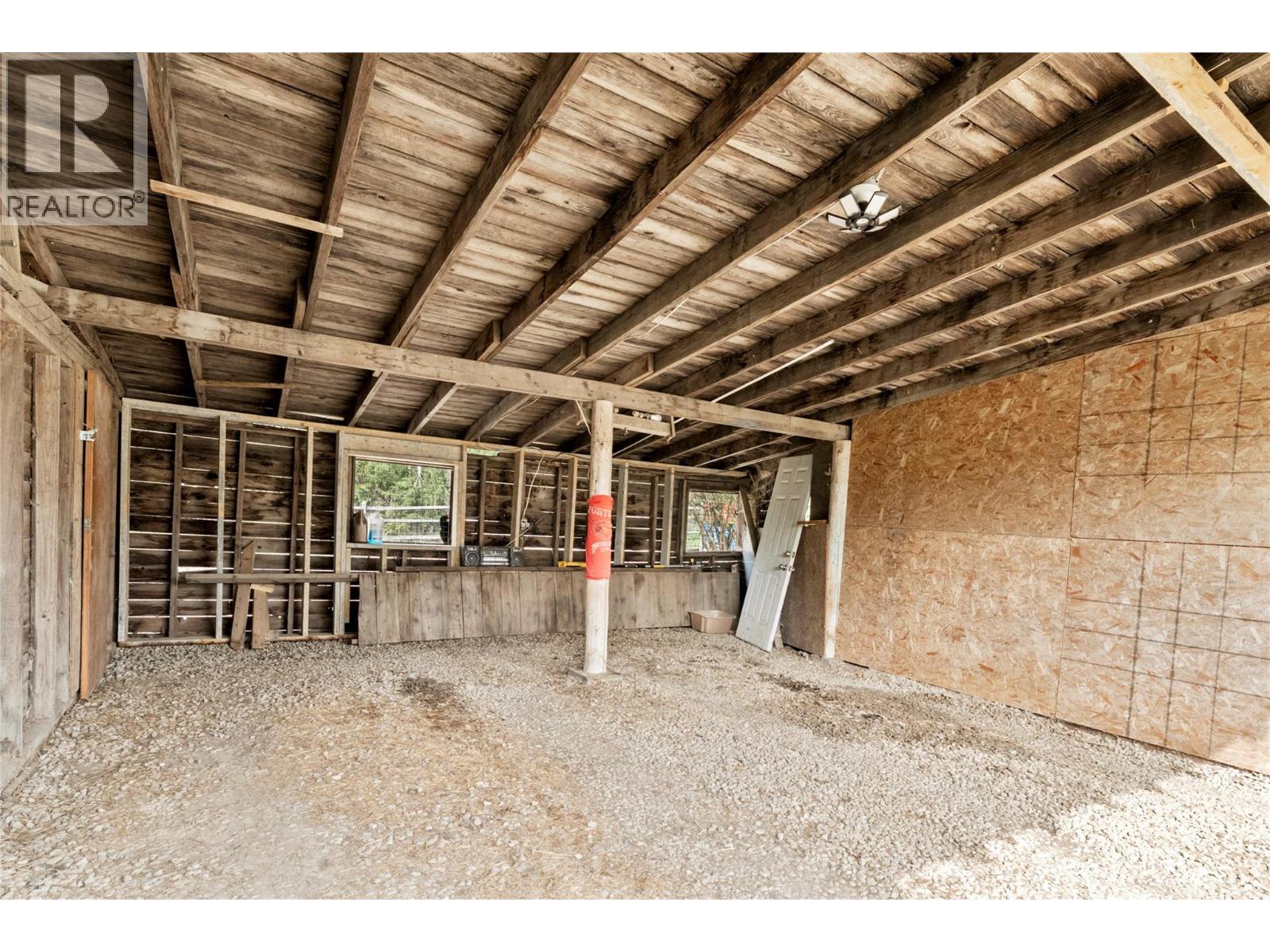  3381 Trinity Valley Road, Enderby