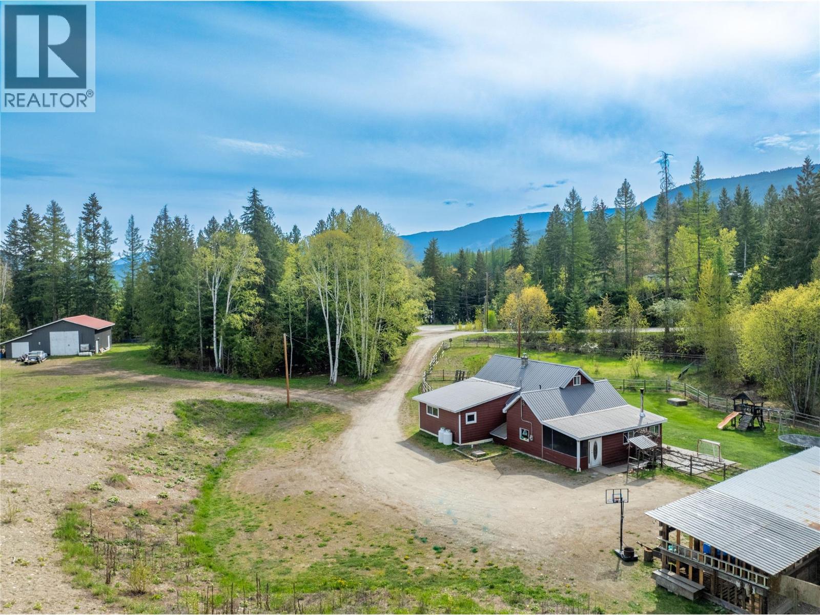  3381 Trinity Valley Road, Enderby