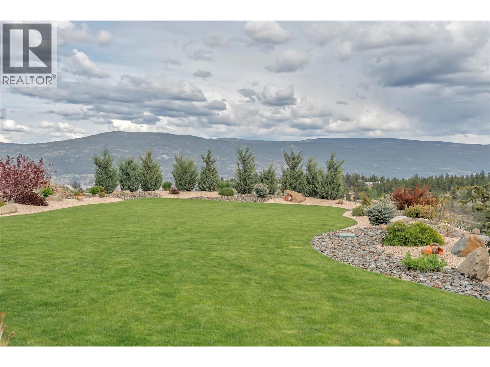 17439 Sanborn Street, Summerland