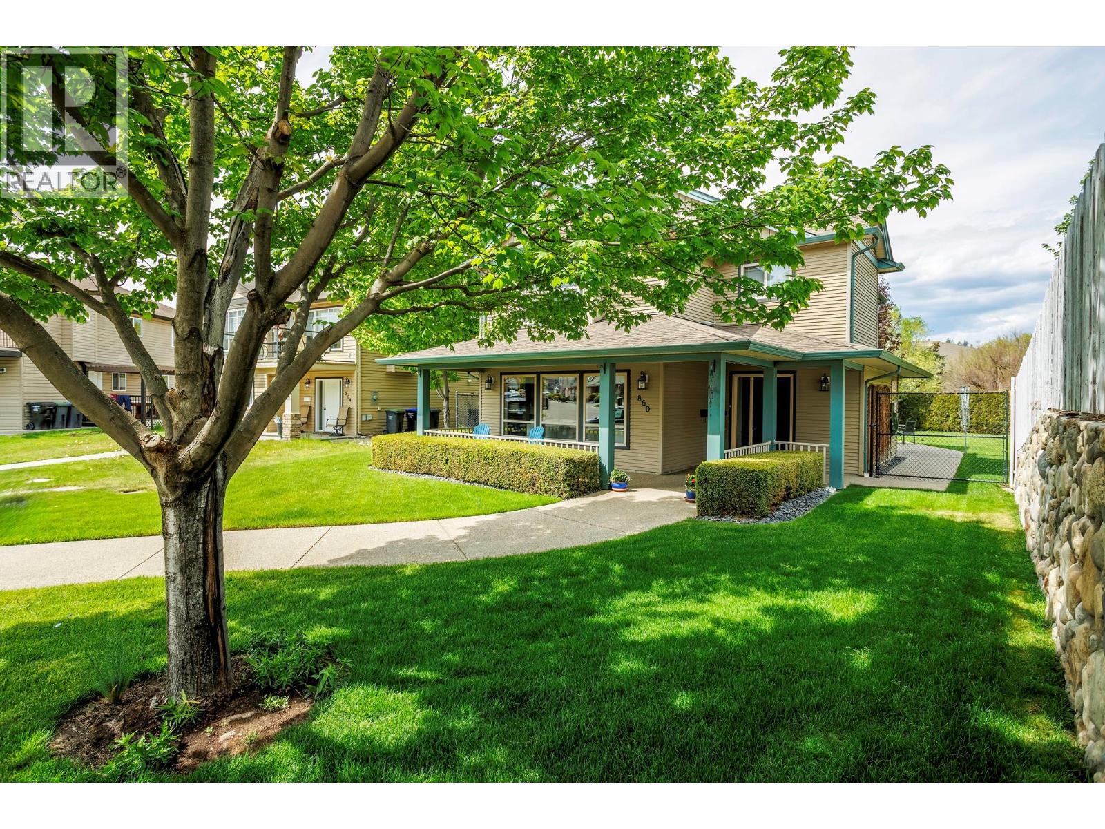  860 Galbraith Place, Kelowna