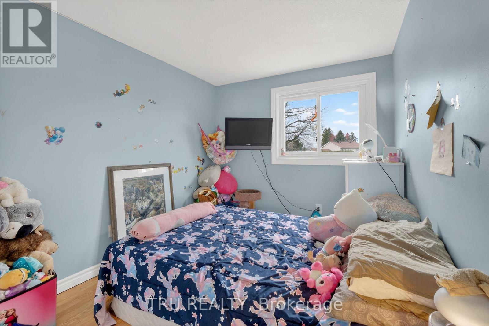 369 MOCKINGBIRD DRIVE - 18