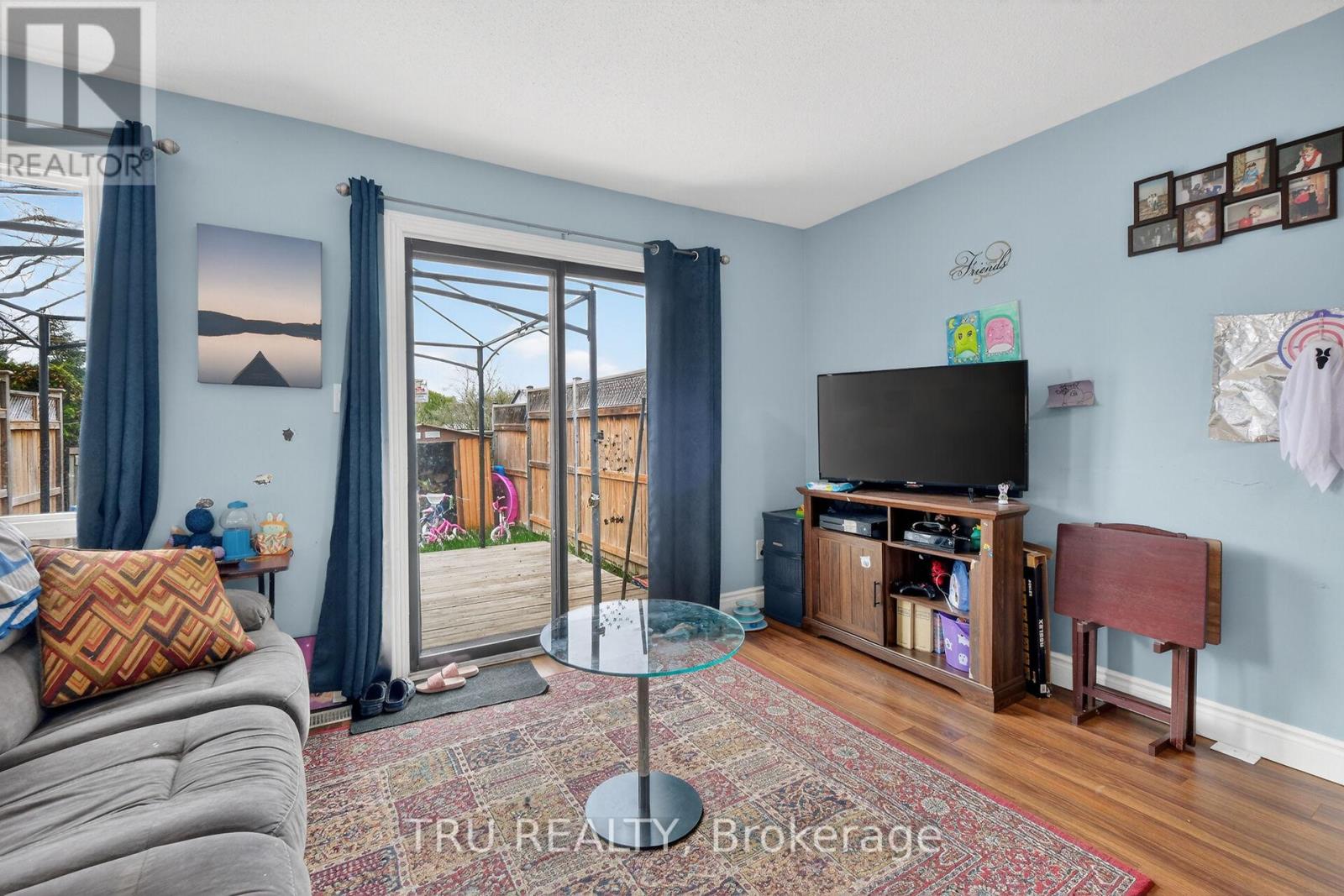 369 MOCKINGBIRD DRIVE - 9