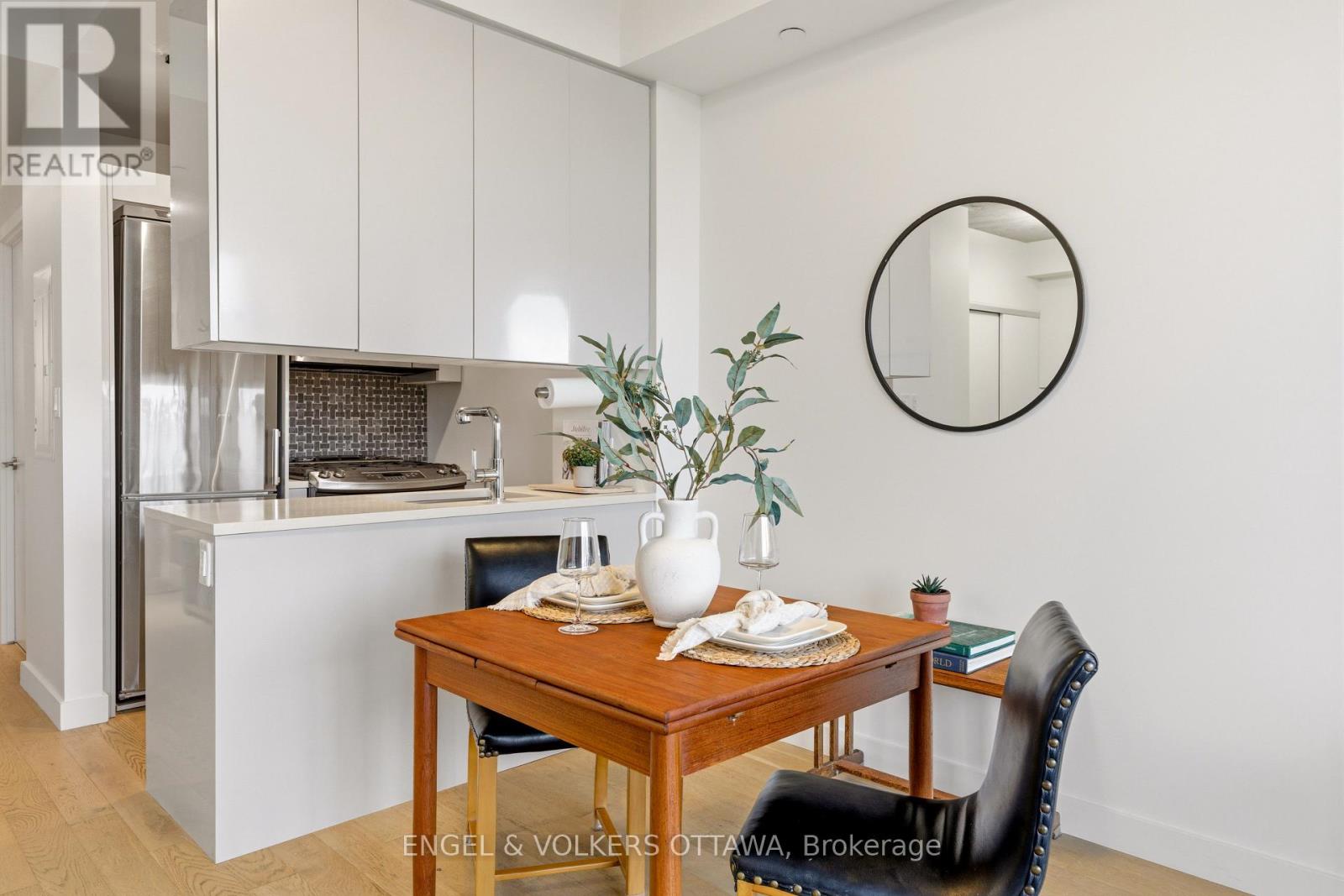 #1004 224 LYON STREET N - 14