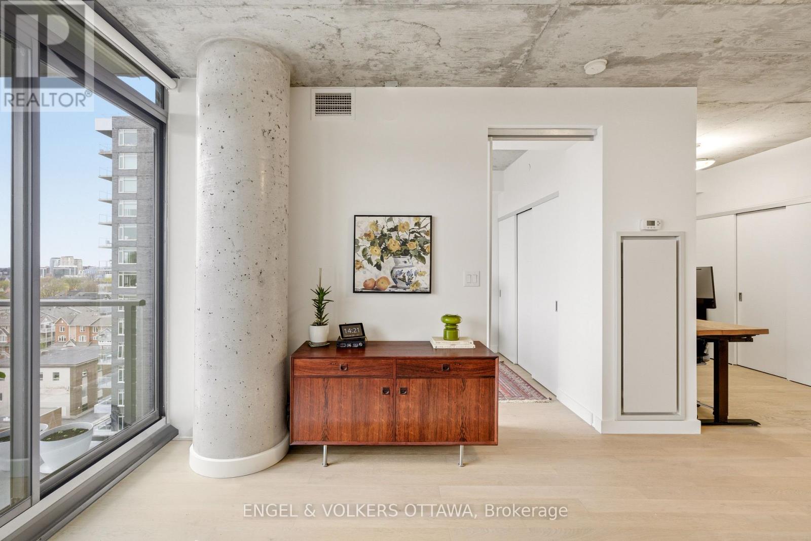 #1004 224 LYON STREET N - 9