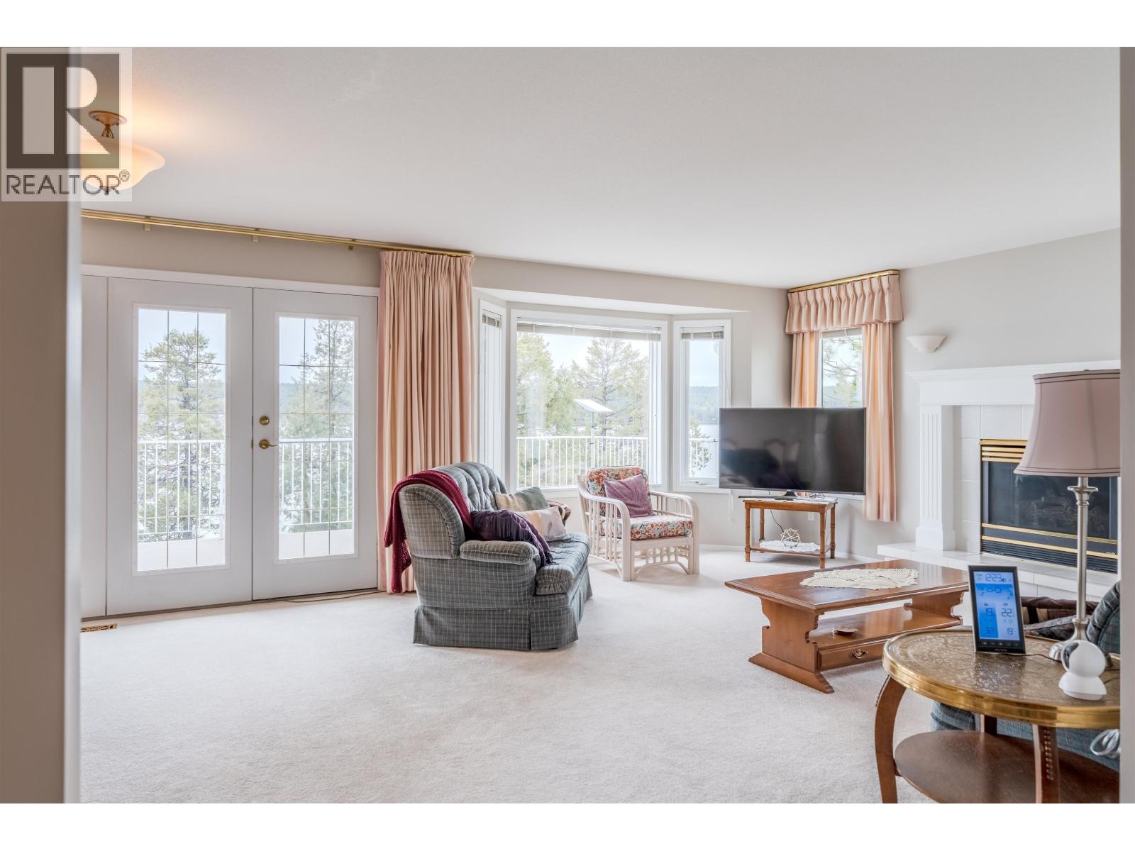 3895 LAKE CREST ROAD, Lac La Hache