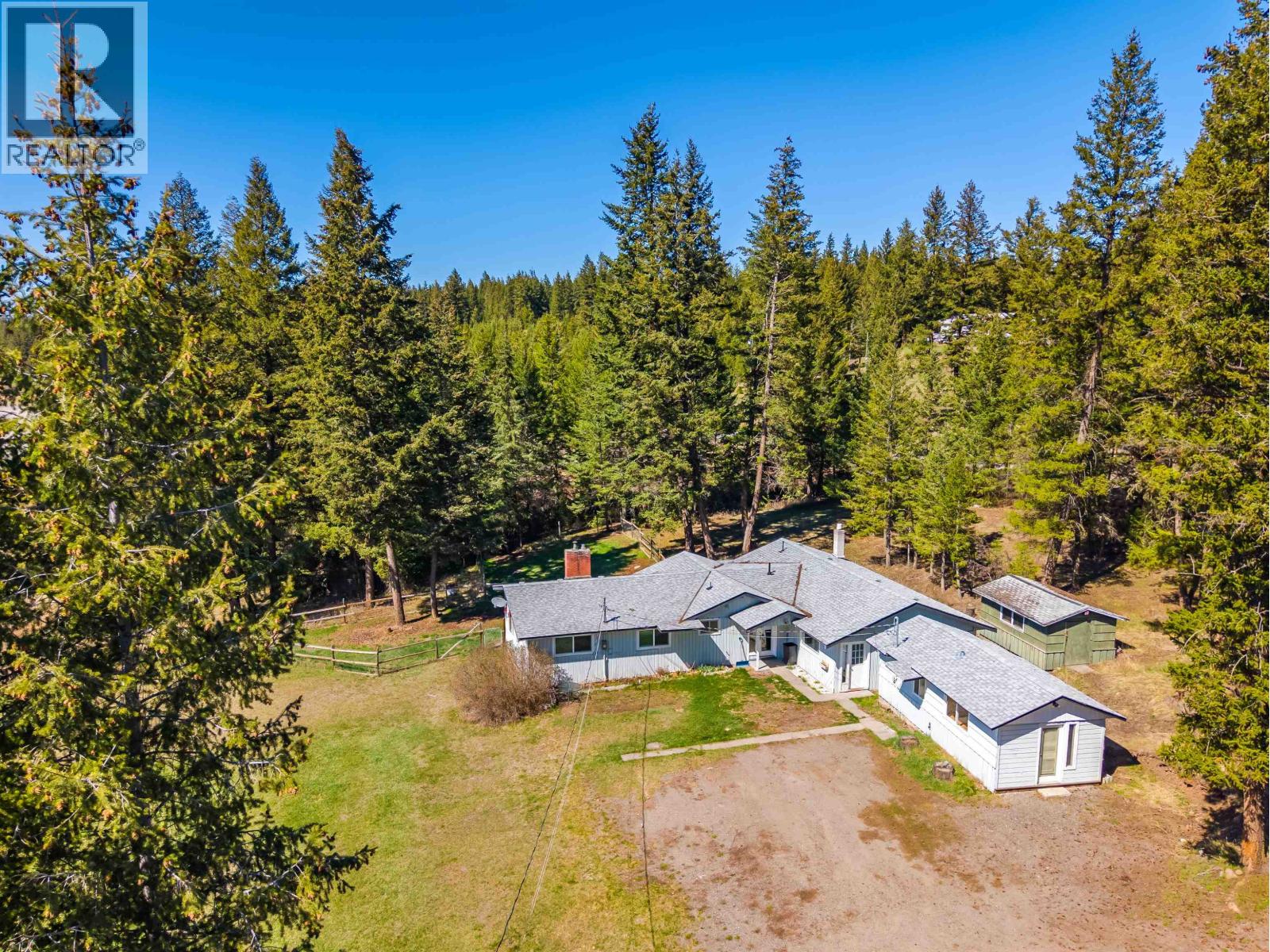 3559 S CARIBOO 97 HIGHWAY, Lac La Hache