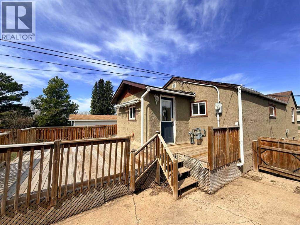 1033 16 Avenue — photo 40