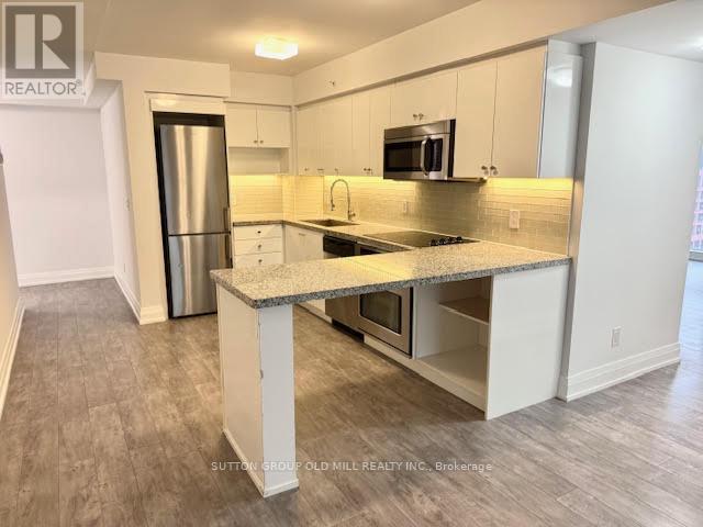 #W804 565 WILSON AVENUE W - 2