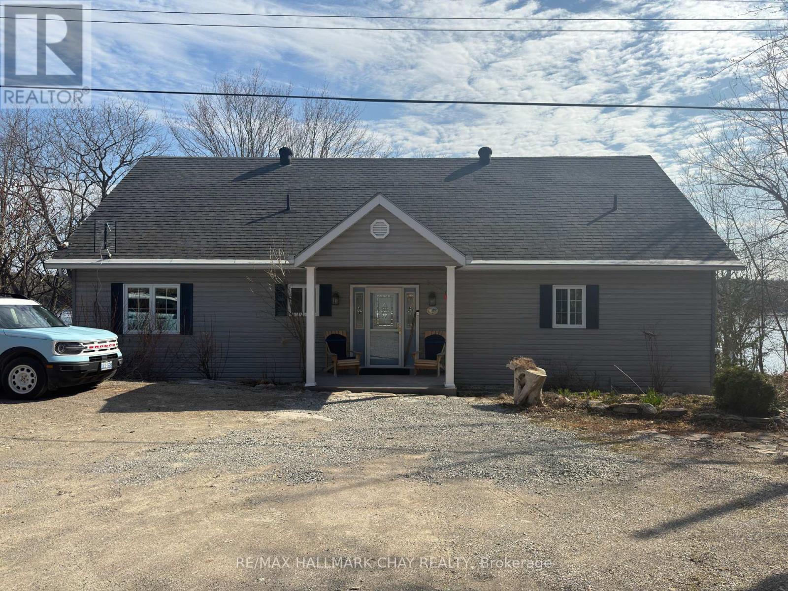 137 PICKEREL POINT ROAD - 4