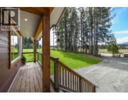 Storage - 7594 Island Hwy N, Merville, BC V9N1G3 Photo 6