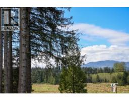 Ensuite - 7594 Island Hwy N, Merville, BC V9N1G3 Photo 12