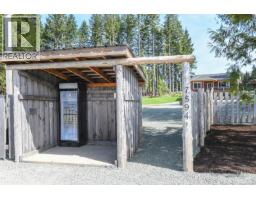 Primary Bedroom - 7594 Island Hwy N, Merville, BC V9N1G3 Photo 8