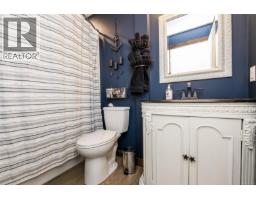 7594 Island Hwy N, Merville, BC V9N1G3 Photo 41