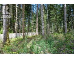 7594 Island Hwy N, Merville, BC V9N1G3 Photo 42