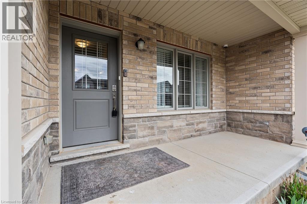 127 ACACIA Road, Fonthill, Ontario, L0S1E6 — Photo 4