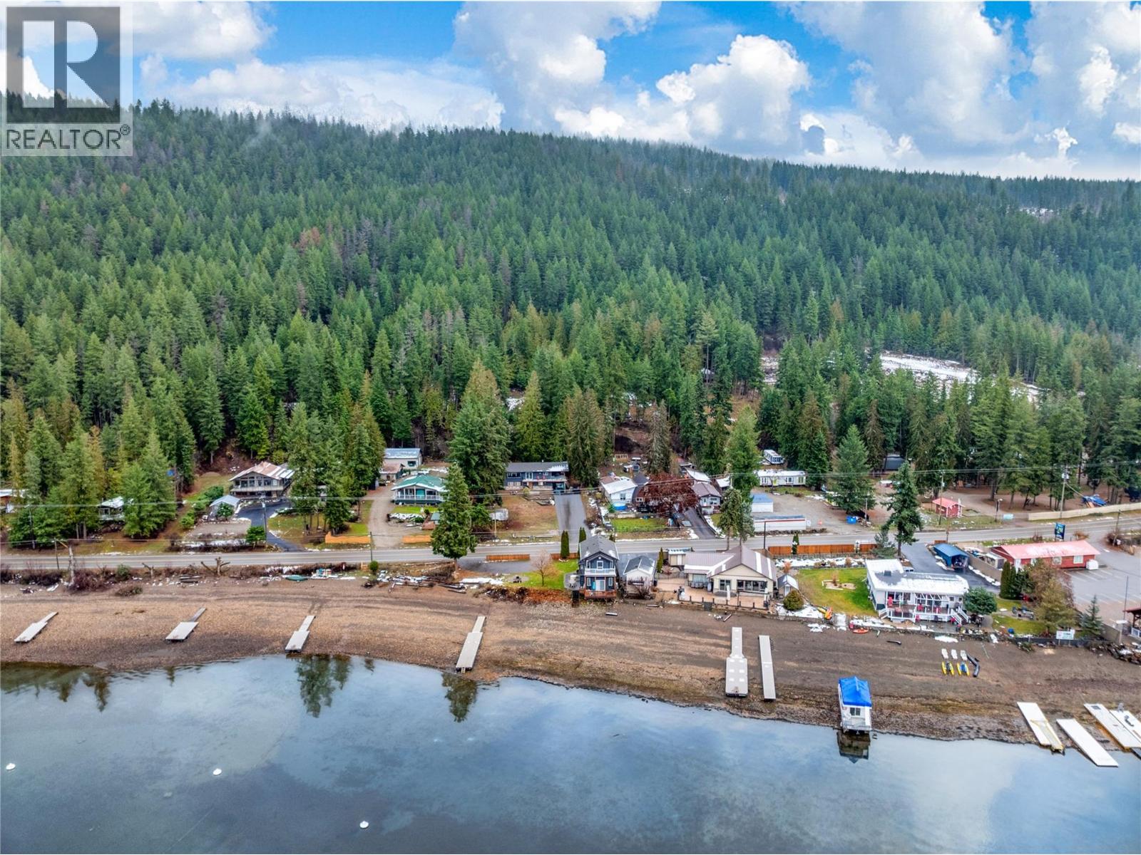 2022 Eagle Bay Road, Blind Bay