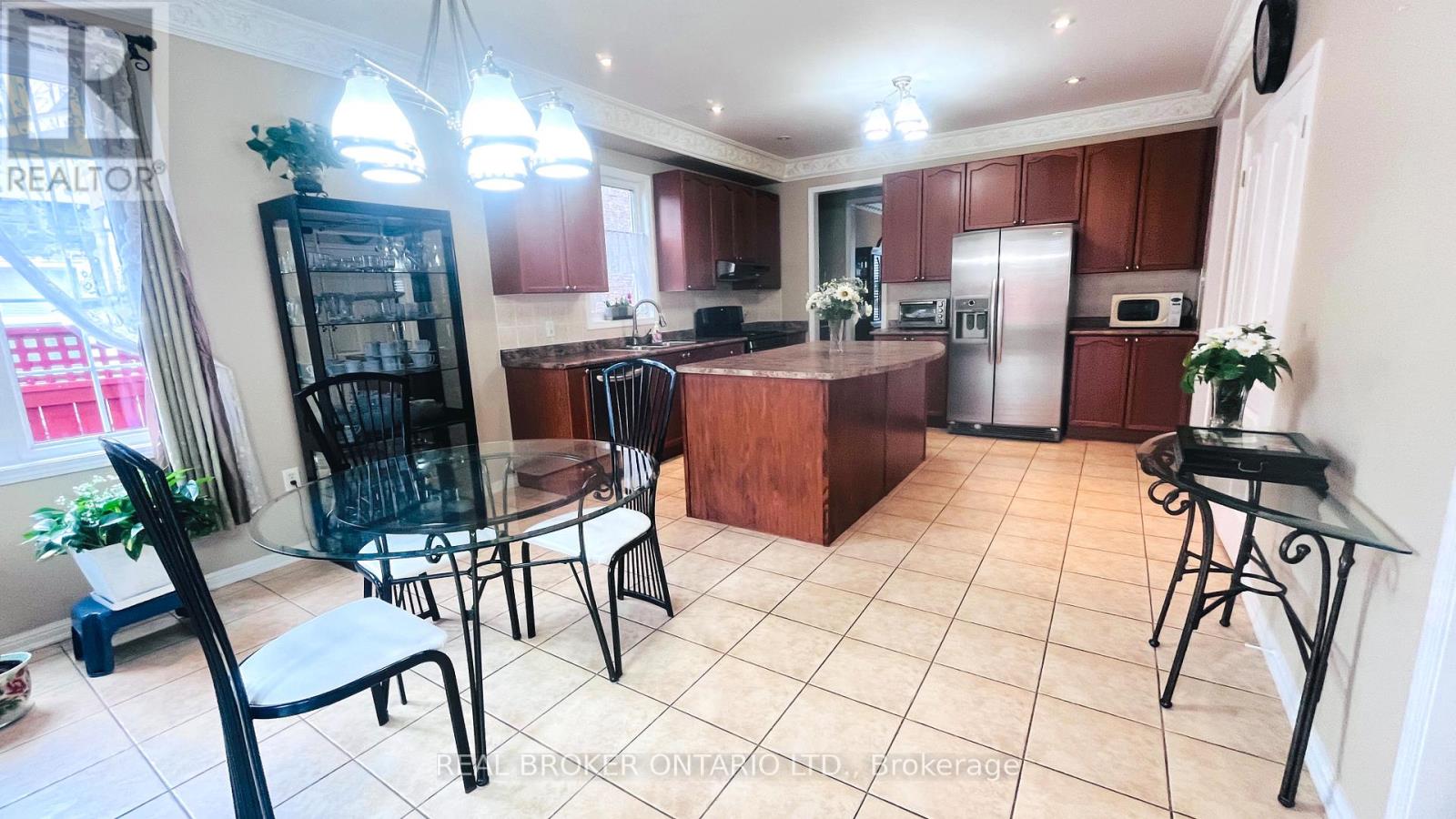 49 COLCHESTER STREET - 12