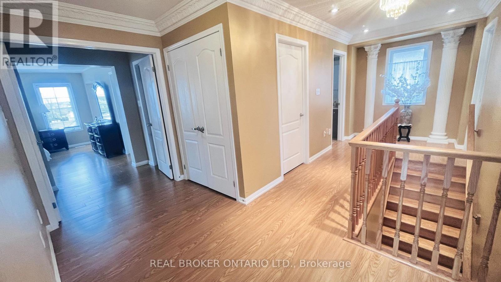 49 COLCHESTER STREET - 27