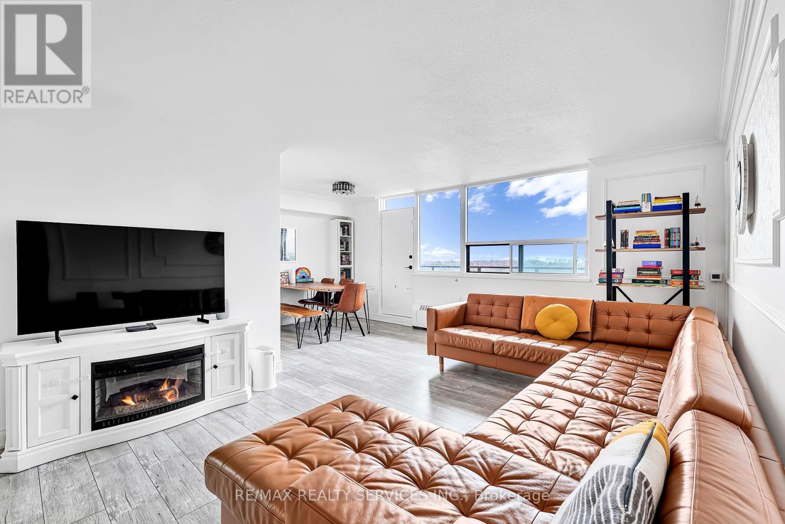 #1701 180 MARKHAM ROAD - 13