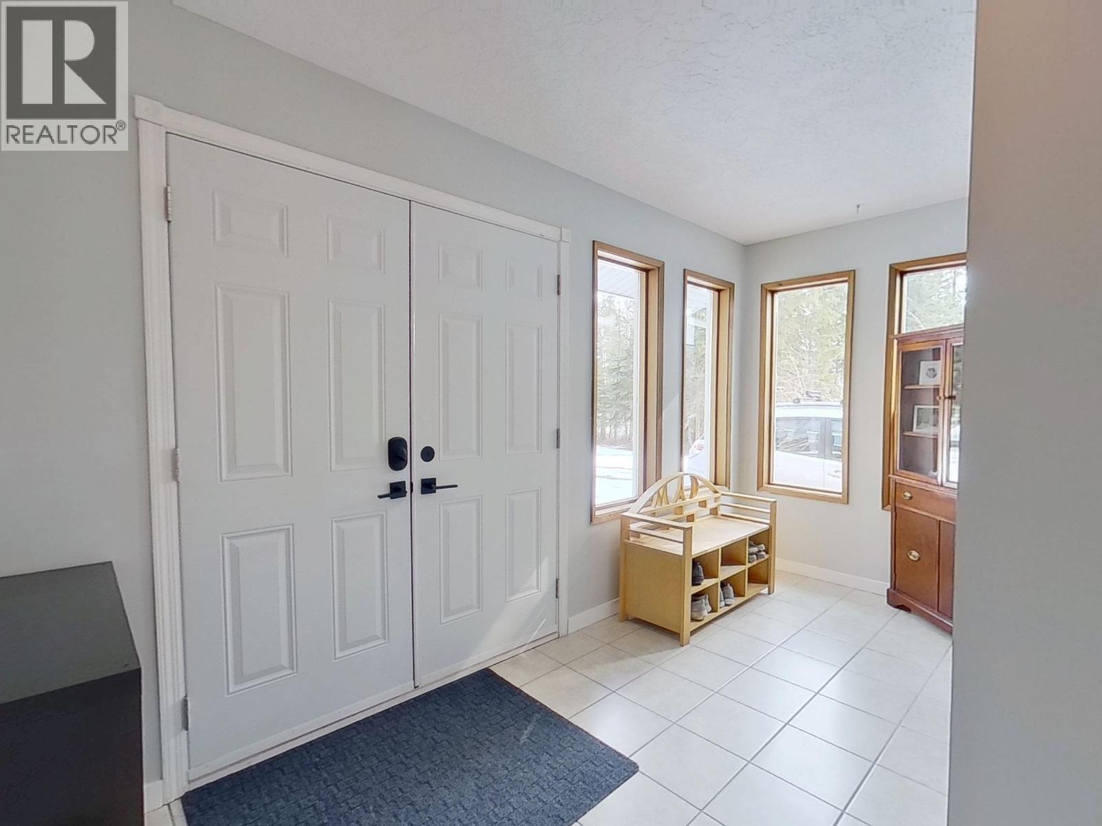 3192 SPRUCE RIDGE ROAD - Image 3