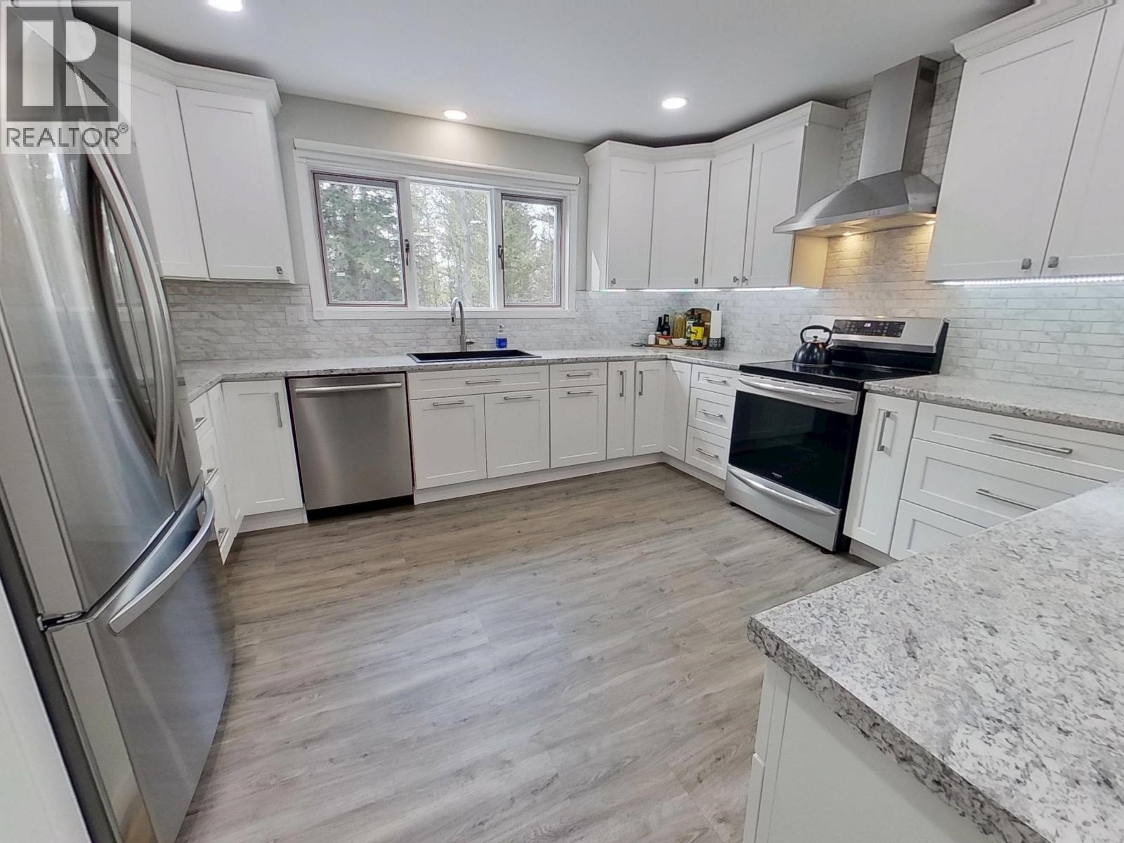 3192 SPRUCE RIDGE ROAD - 10