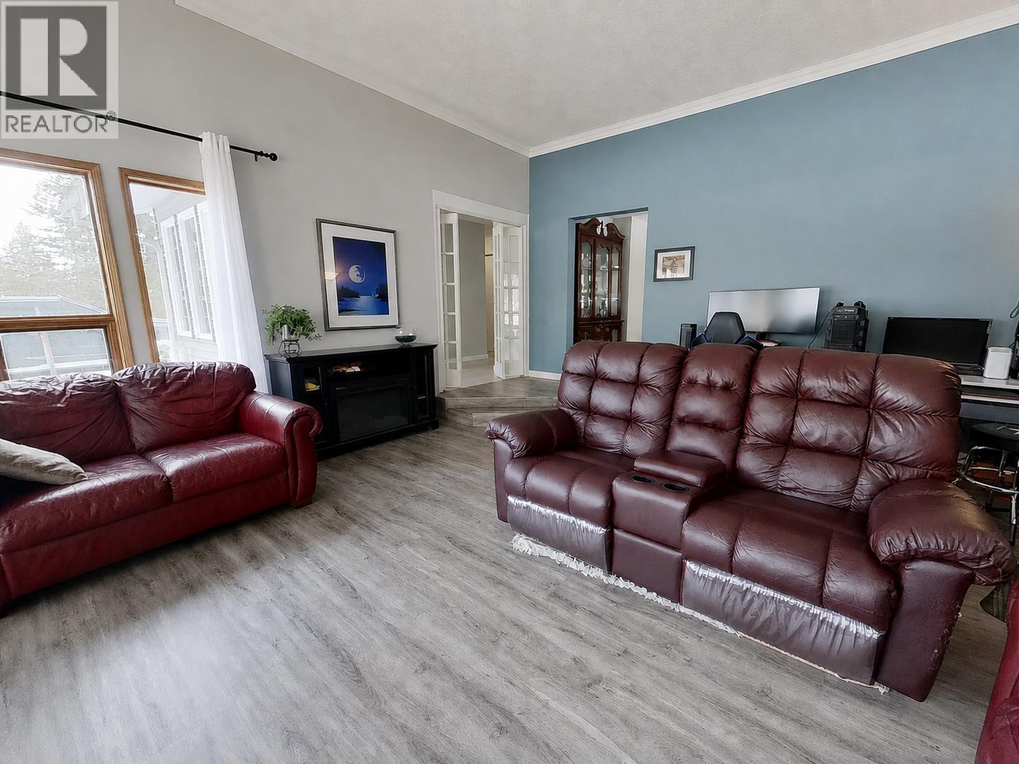 3192 SPRUCE RIDGE ROAD - 5
