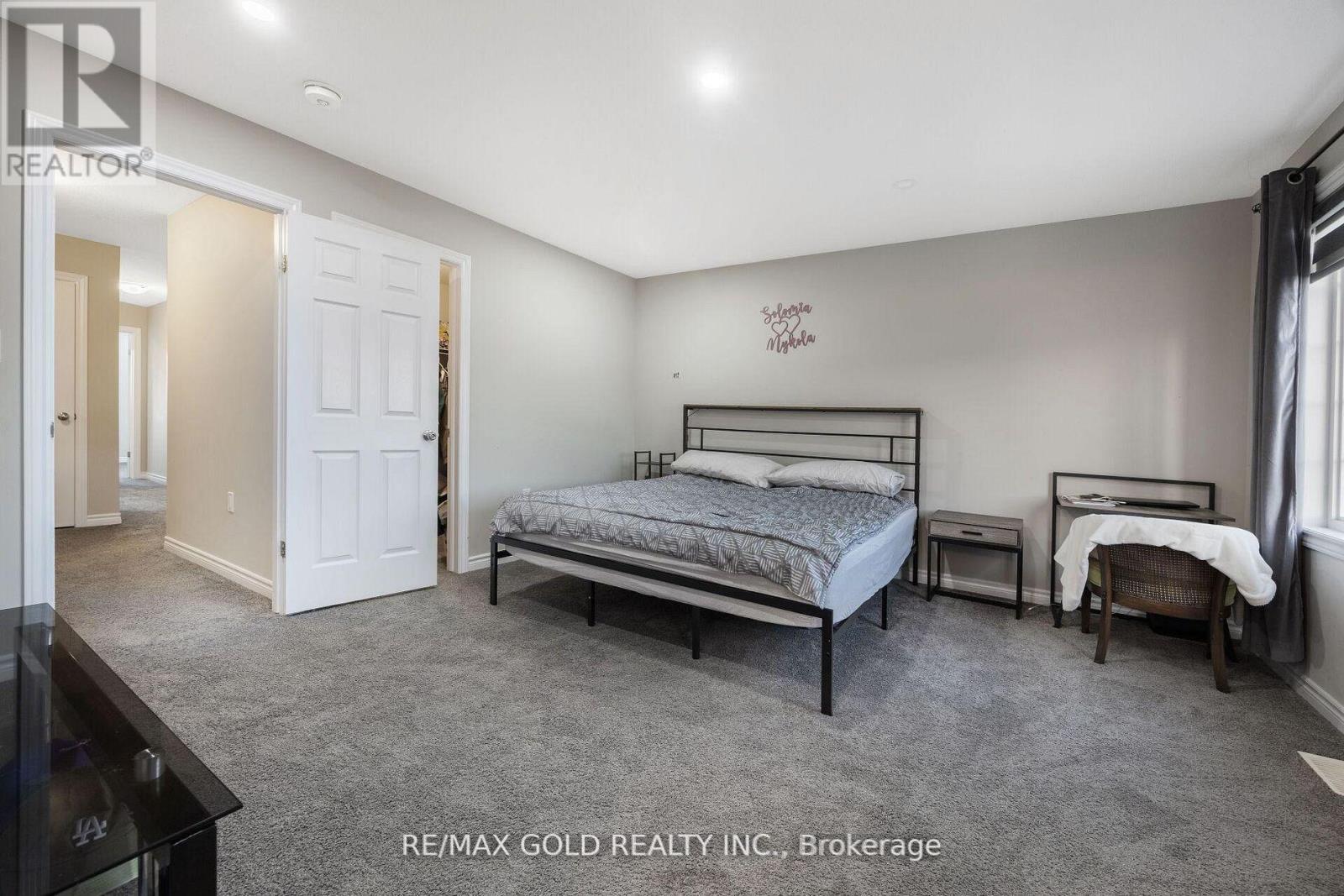 1357 CALAIS DRIVE - 22