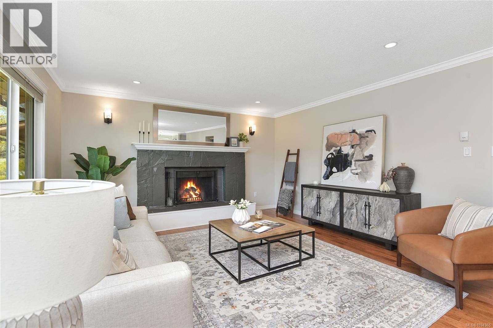  1627 Hybury Place, Saanich