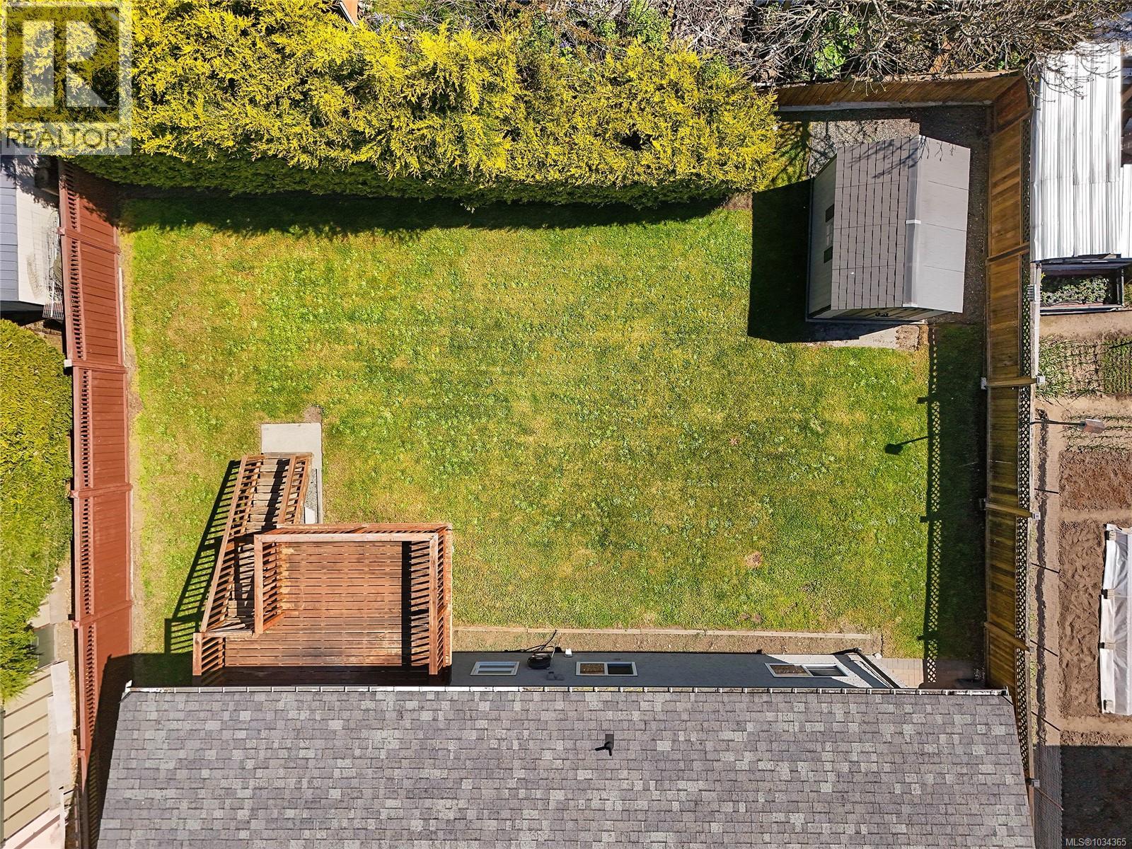  1627 Hybury Place, Saanich