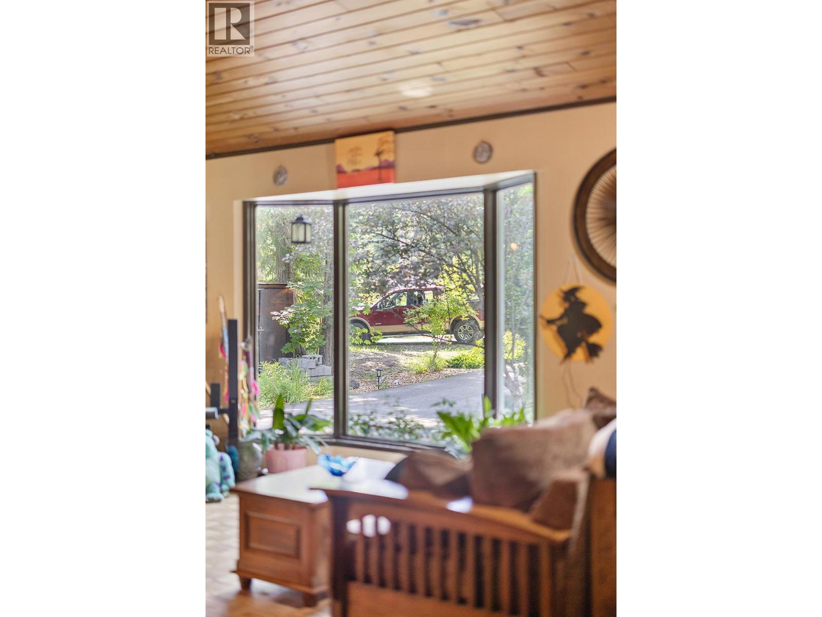 16324 Bowe Road - 9