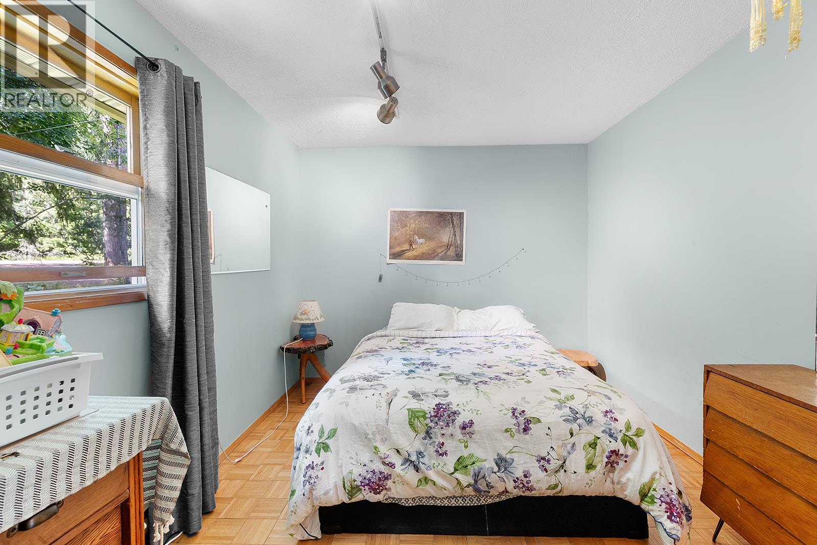 16324 Bowe Road - 22