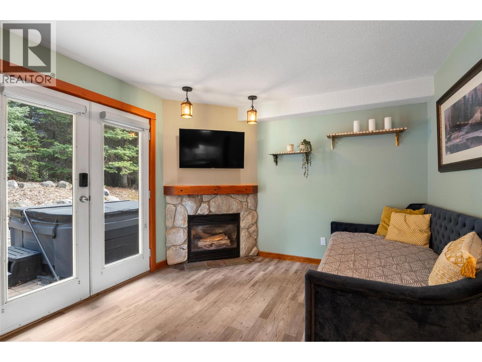 3300 Village Place Unit# 25, Sun Peaks