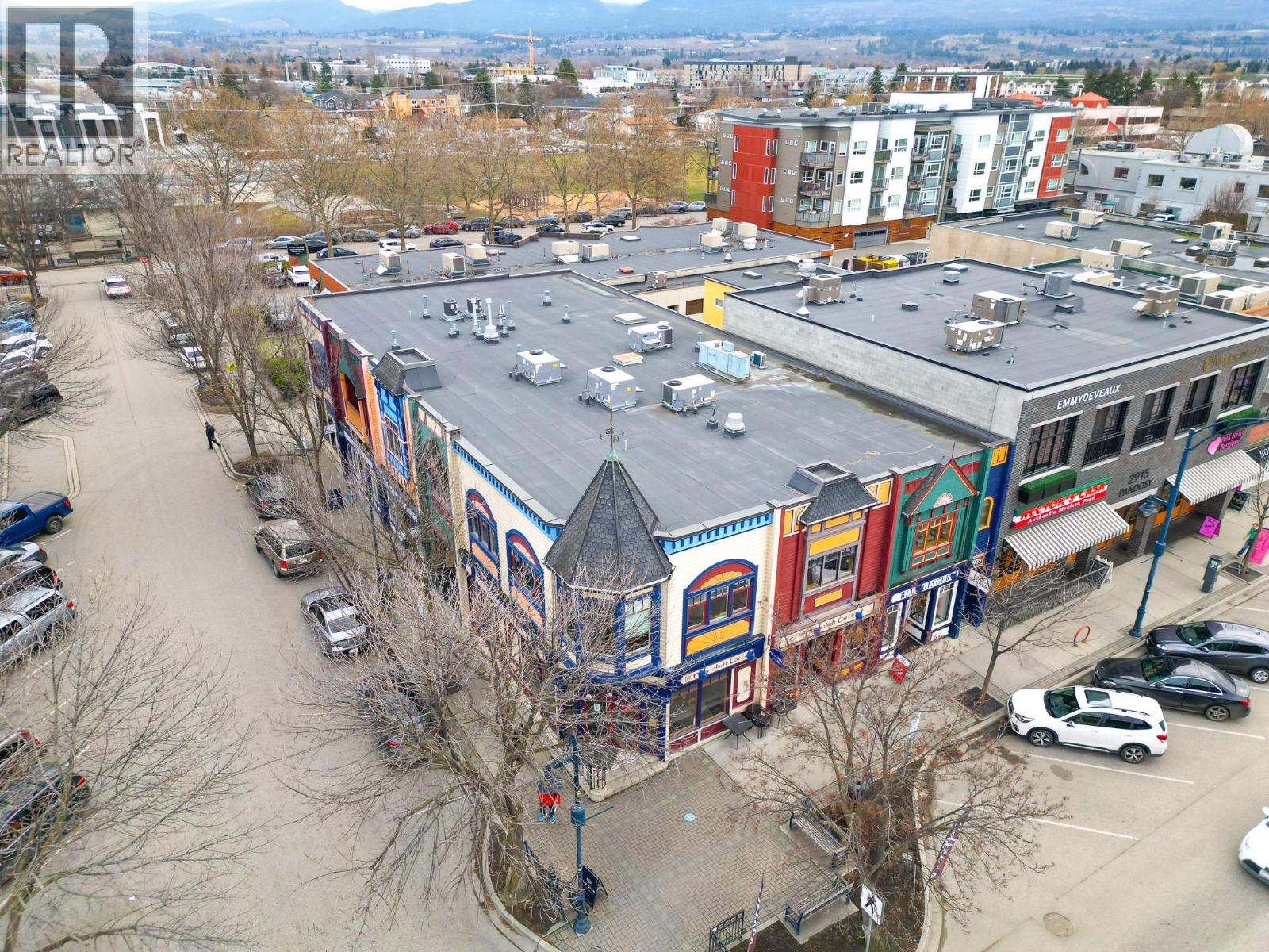 205 2903 Pandosy Street, Kelowna