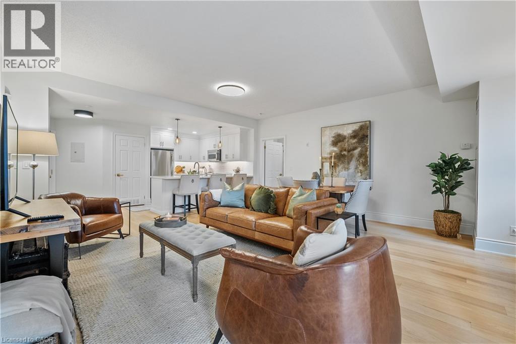 399 ELIZABETH Street Unit# 208, Burlington, Ontario, L7R0A4 — Photo 19