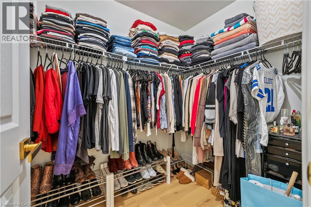 399 ELIZABETH Street Unit# 208, Burlington, Ontario, L7R0A4 — Photo 27