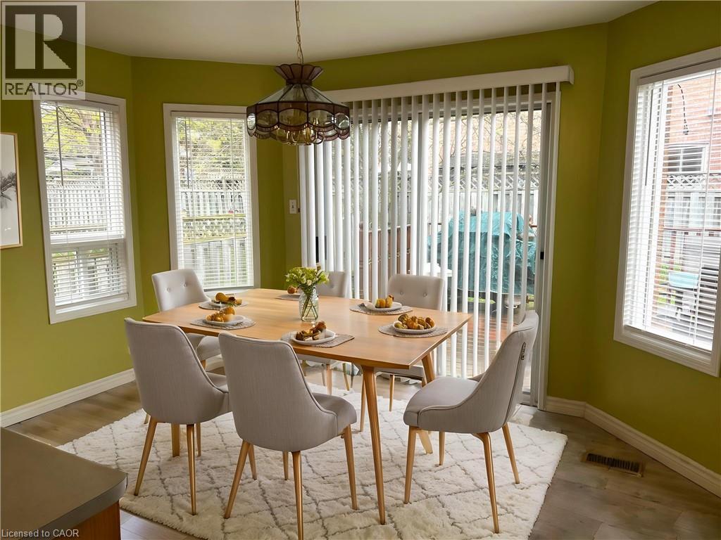 88 CHAMBERLIN Drive Unit# UPPER, Cambridge, Ontario, N1T1M4 — Photo 9